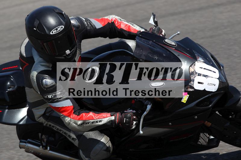 Archiv-2022/40 18.07.2022 Plüss Moto Sport ADR/Einsteiger/80